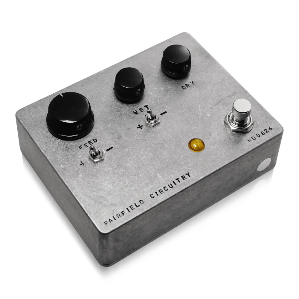 Fairfield Circuitry Hors D’oeuvre? フィードバックルーパー ギターエフェクター 左側からのアングル