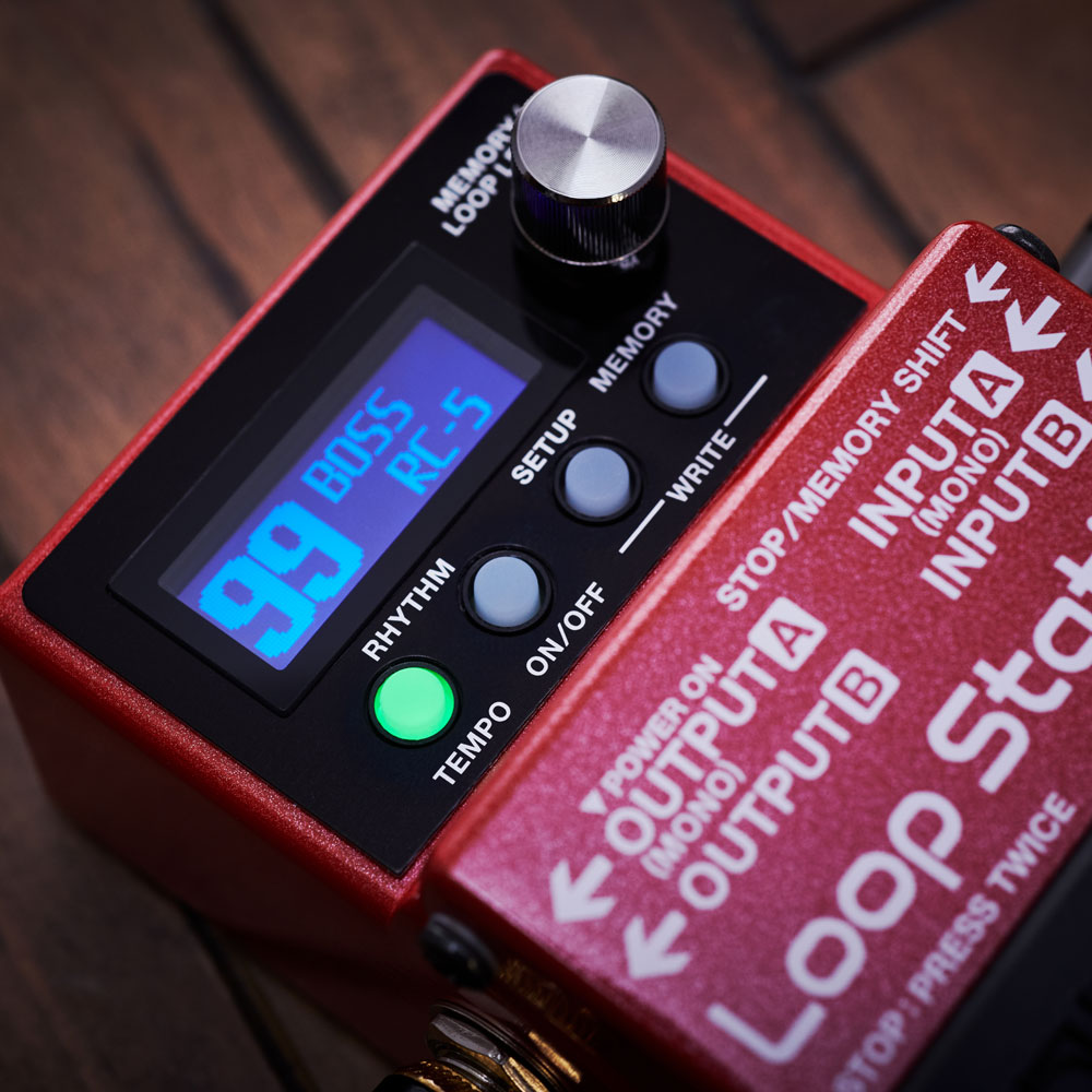 BOSS（ボス） RC-5 Loop Station（ループステーション） ルーパー エフェクター ディスプレイ部・マルチ・カラー・バックライト付きLCD