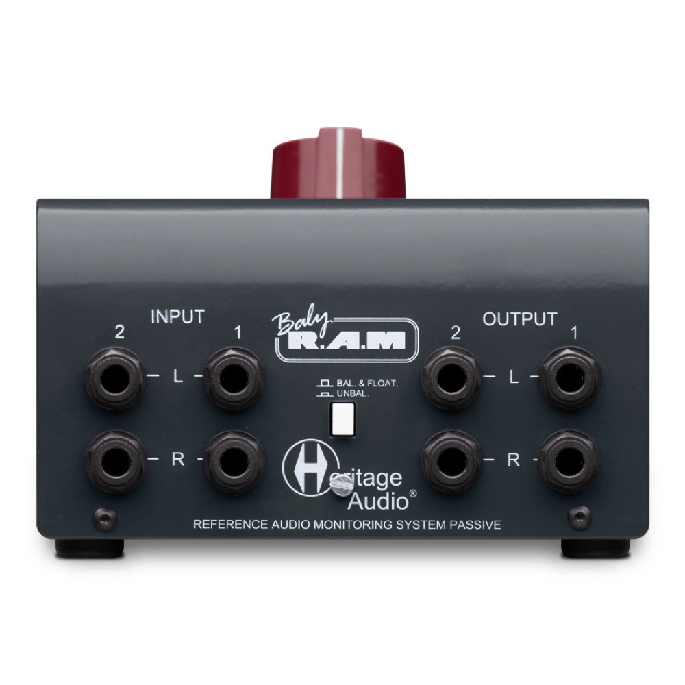 Heritage Audio Baby RAM パッシブ モニターコントローラー 入出力部の画像