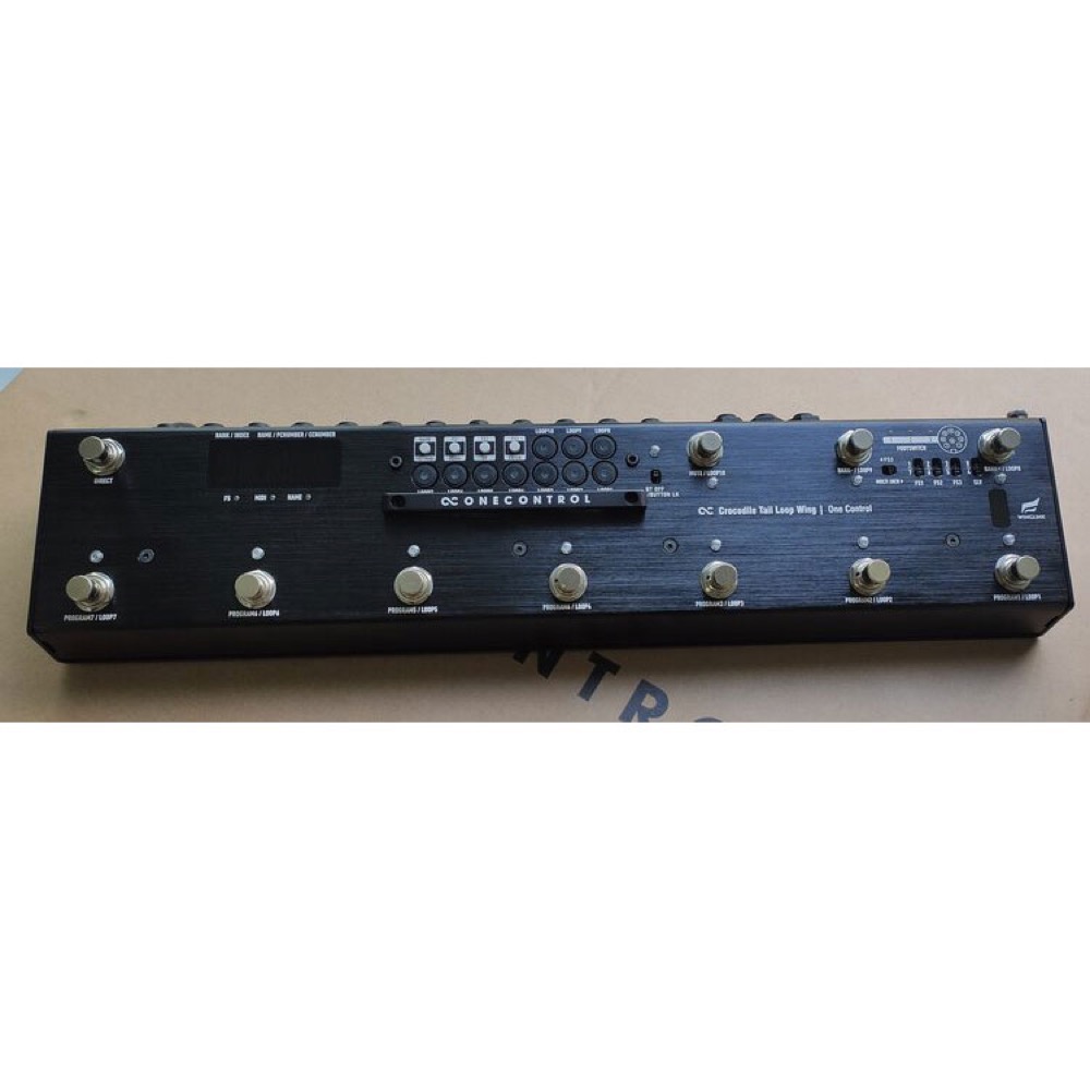 One Control Crocodile Tail Loop WING OC10W プログラマブルスイッチャー ワンコントロール 正面画像