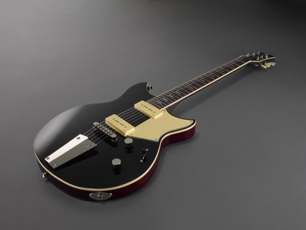 YAMAHA REVSTAR RSS02T BL エレキギター イメージ画像