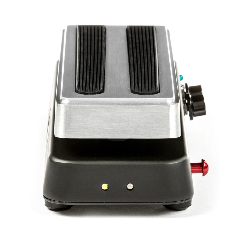 JIM DUNLOP GCB65 Cry Baby Custom Badass Dual-Inductor Edition Wah ワウペダル 手前