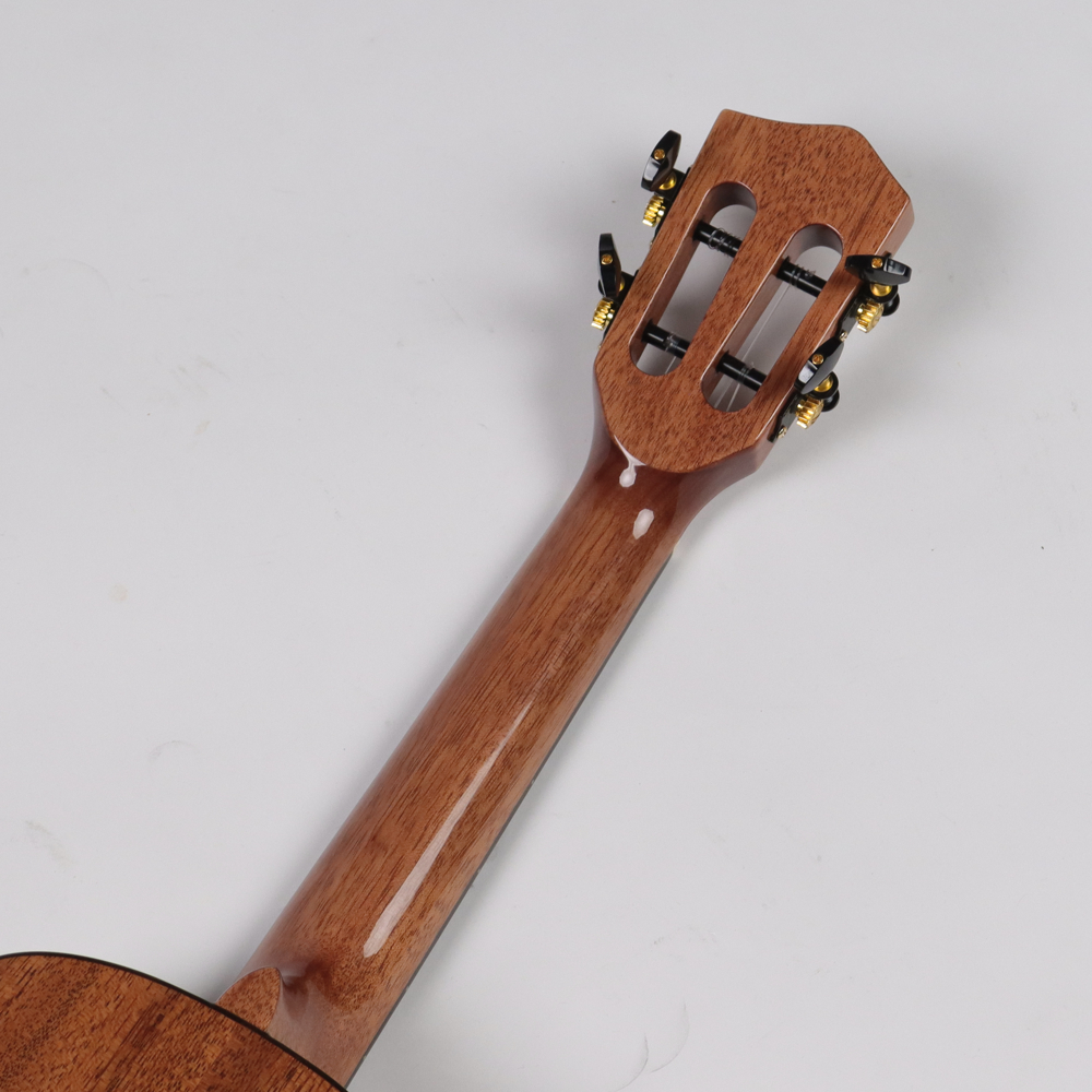 Kai Ukulele KC-100SG コンサートウクレレ ソフトケース付き ネック裏