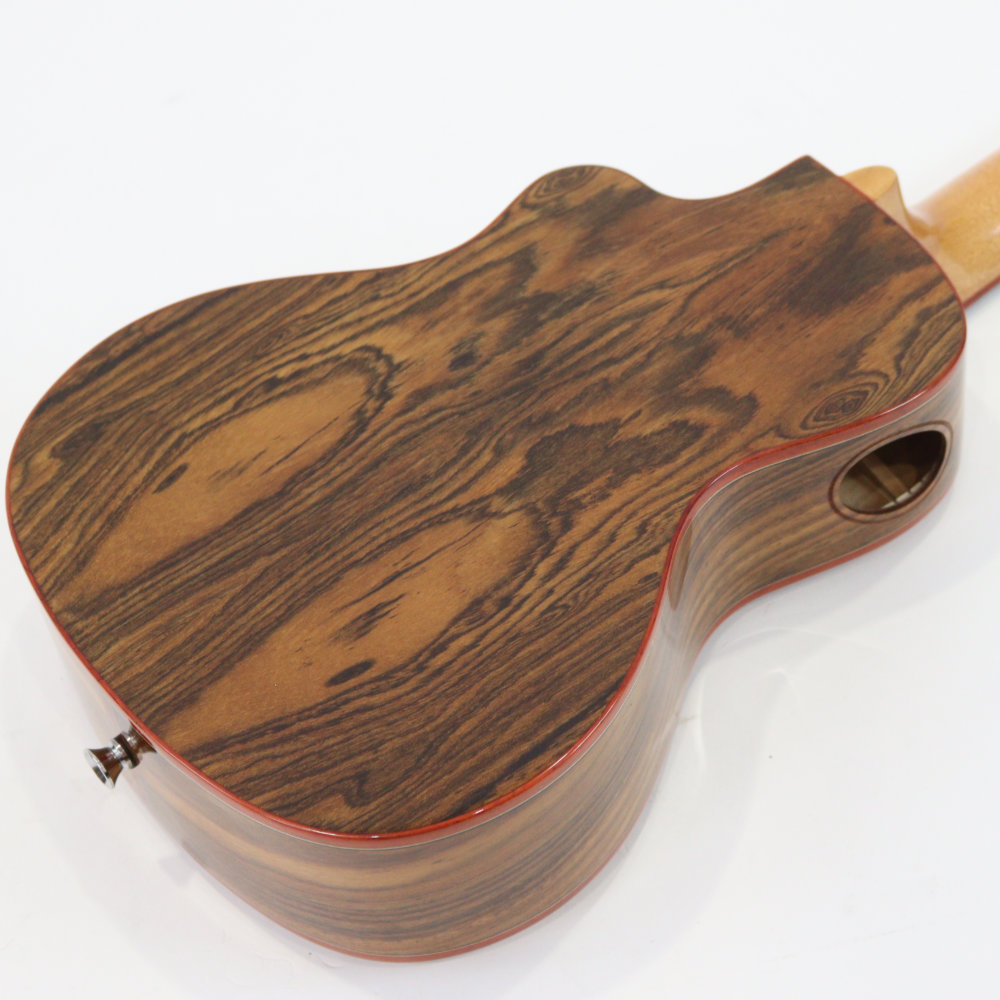 Kai Ukulele KC-700C コンサートウクレレ カッタウェイ有り ソフトケース付き ボディバック画像