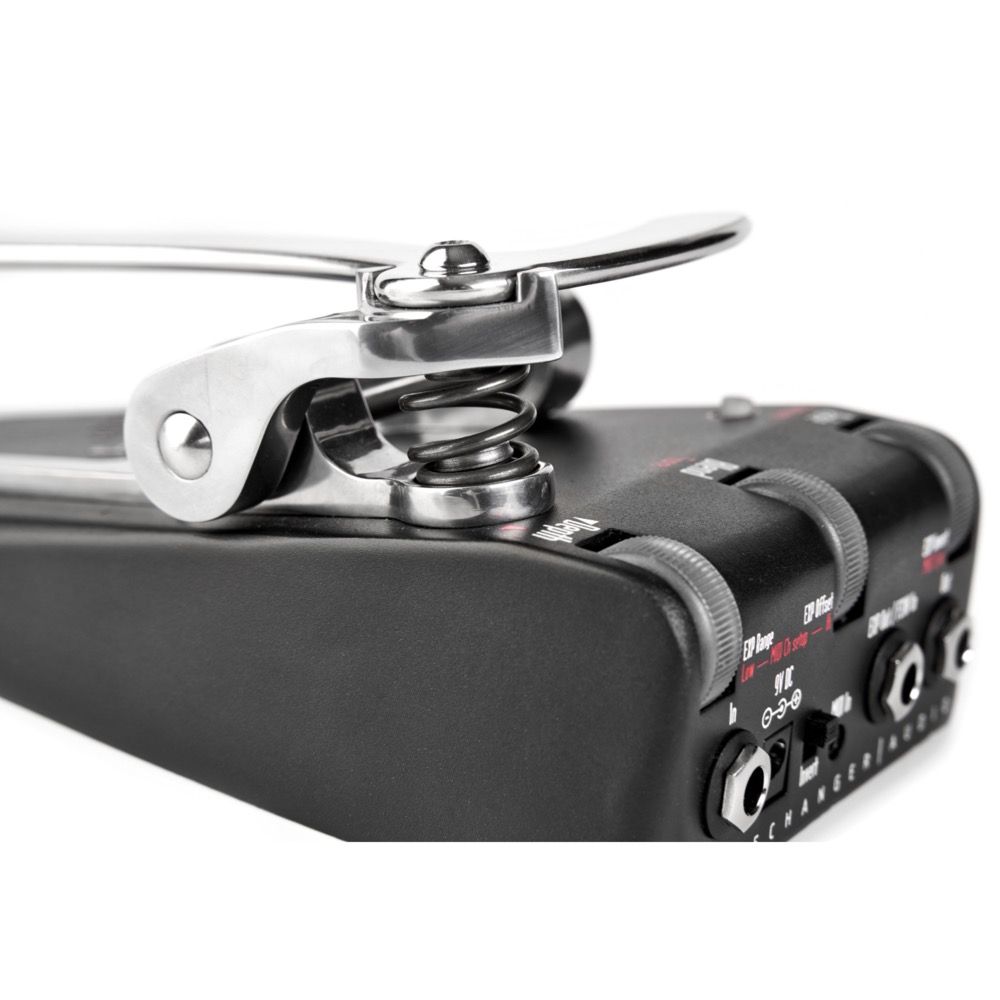 Game Changer Audio BIGSBY Pedal ピッチシフターペダル ギターエフェクター 上部斜めアングル画像