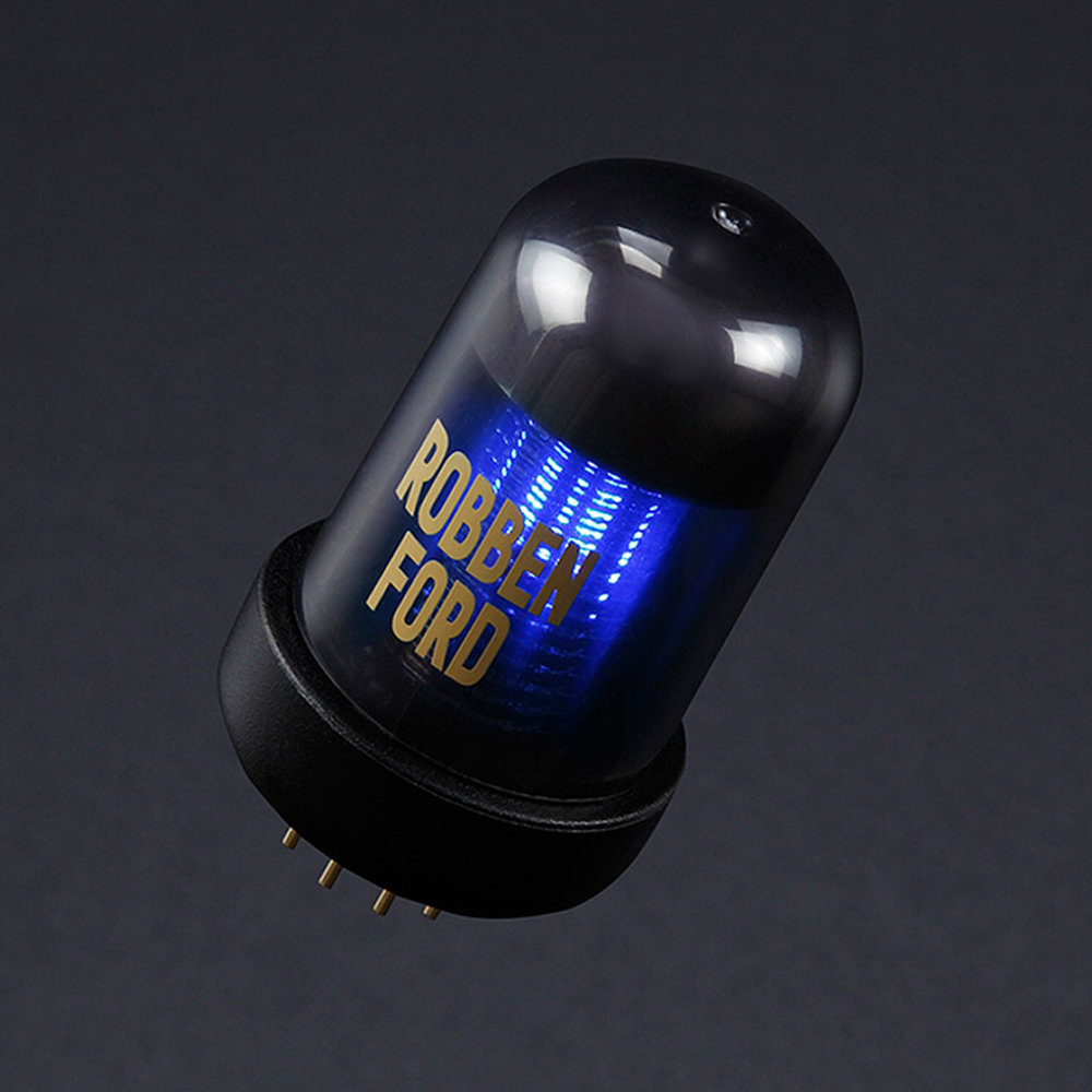 ROLAND BC TC-RF Robben Ford Blues Cube Tone Capsule ブルースキューブアンプ用トーンモディファイユニット ロベン・フォード 本体イメージ画像