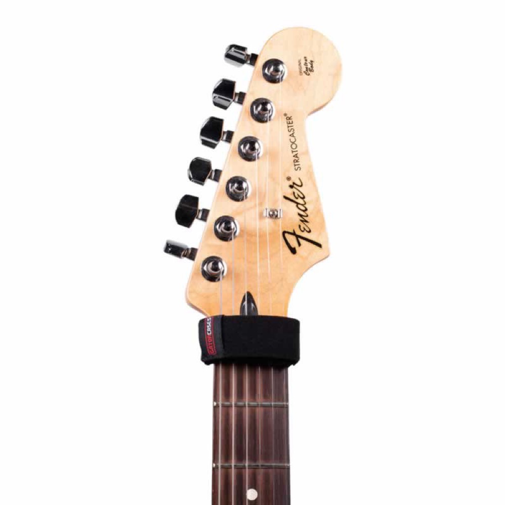 Gator Frameworks GTR-FRETMUTESM-1BK(S) フレットミュート スモールサイズ 6弦エレキギター/アコースティックギター/4弦ベース用 ギター取り付けイメージ