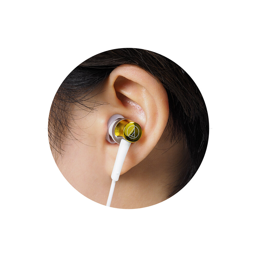 AUDIO-TECHNICA オーディオテクニカ ATH-CKR30 SV インナーイヤーヘッドホン 取付画像