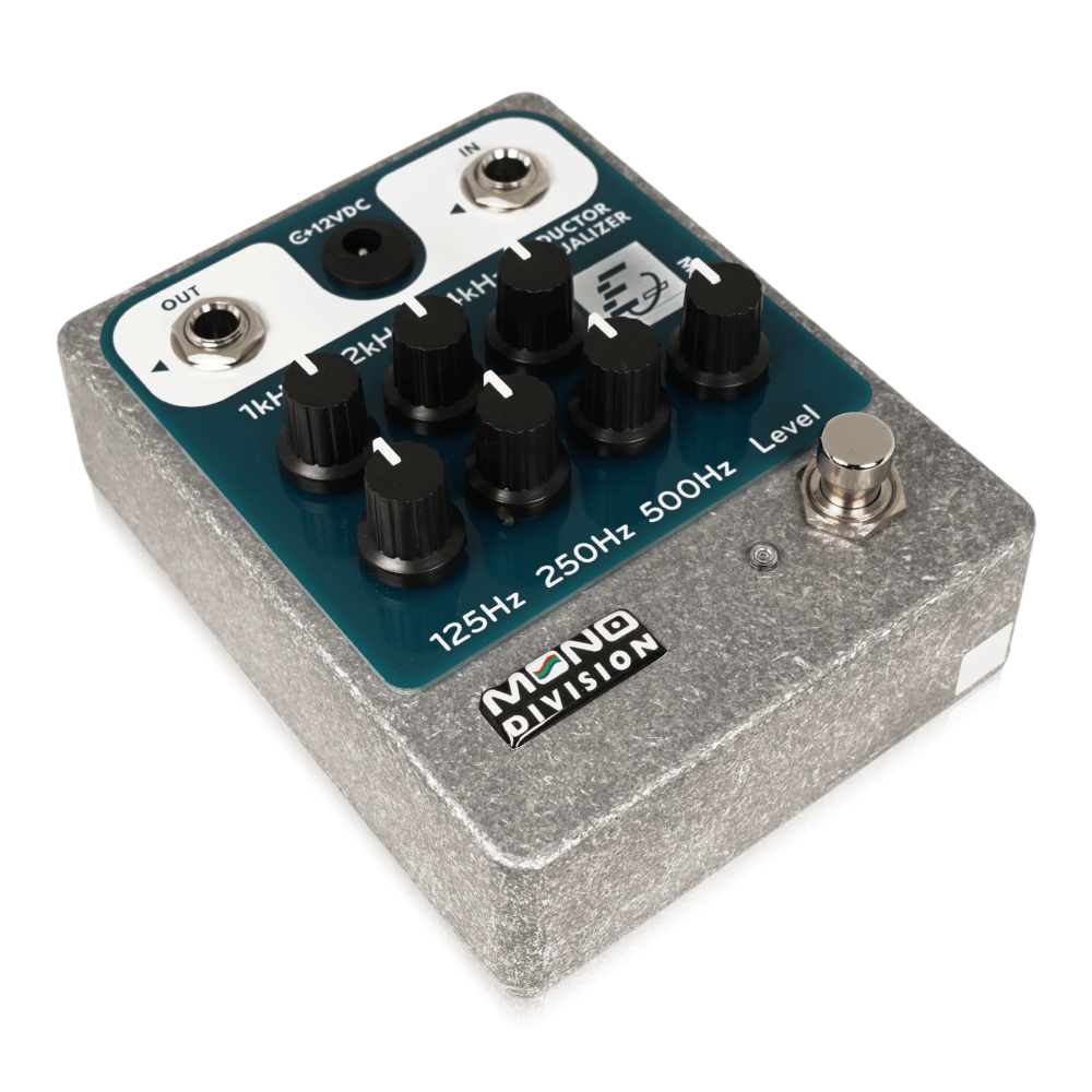MONO DIVISION モノディビジョン INDUCTOR EQUALIZER イコライザー ギターエフェクター 斜めアングル画像