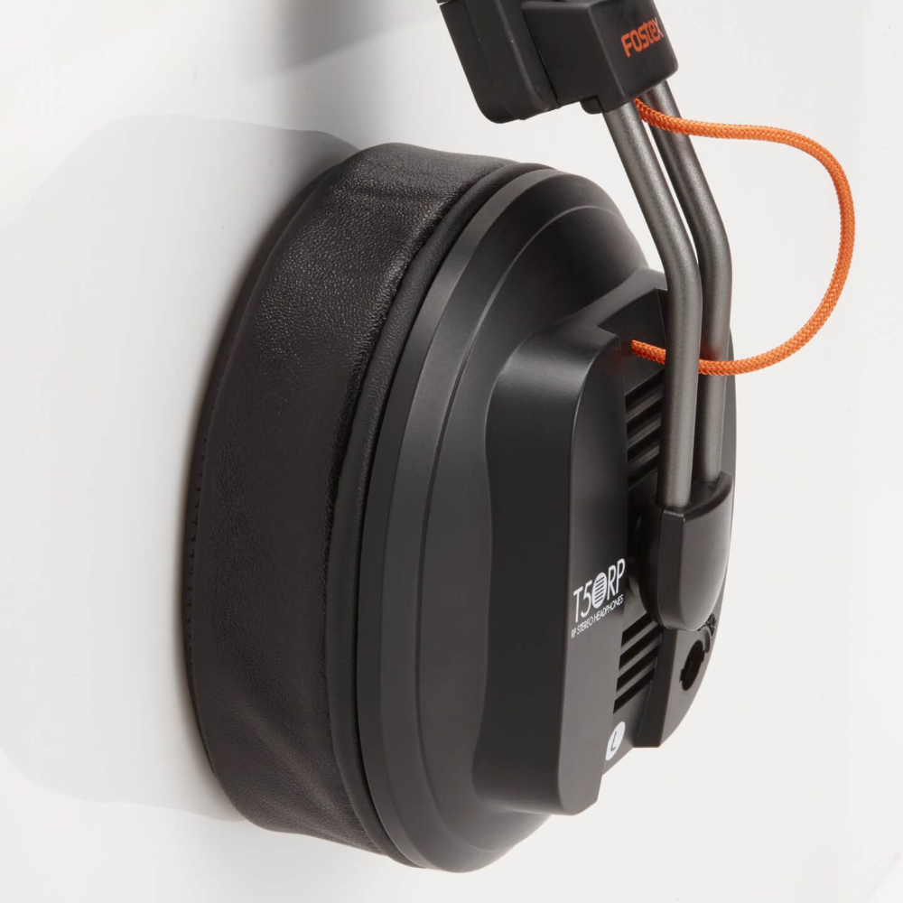 Dekoni Audio デコニオーディオ EPZ-T50RP-SK Fostexヘッドホン用イヤーパッド 使用例画像