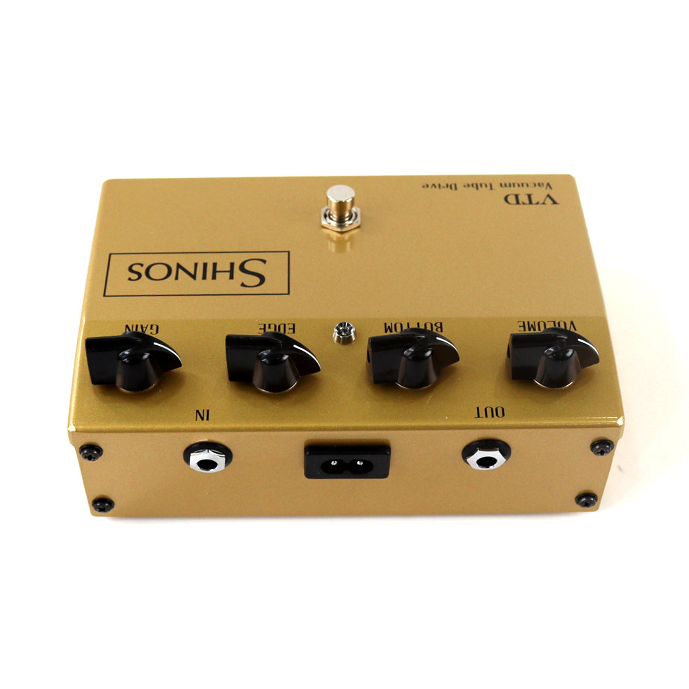 SHINOS VTD Vacuum Tube Dride GOLD 真空管オーバードライブ ギターエフェクター IN/OUT端子からのアングル
