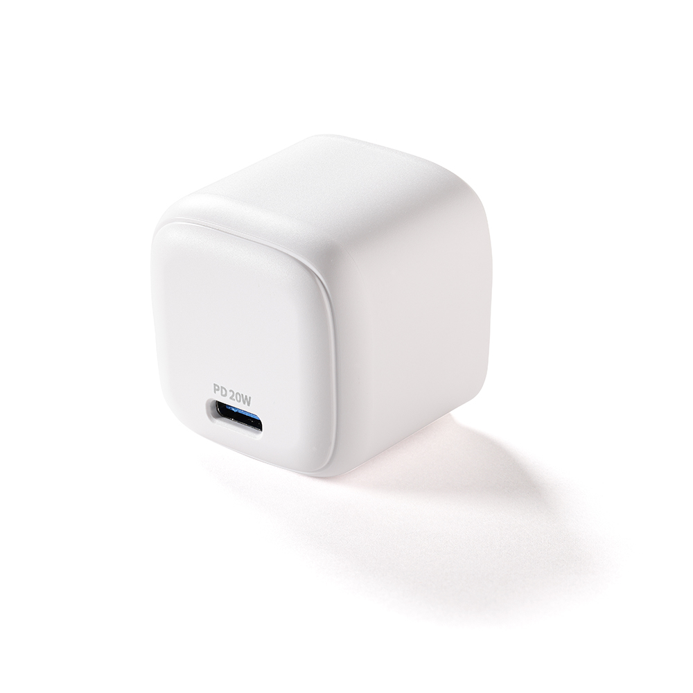 AXES アクセス APT-111 WH USB充電器 1ポート Type-C 20W(PD対応) 折り畳み式プラグ 急速充電 ホワイト