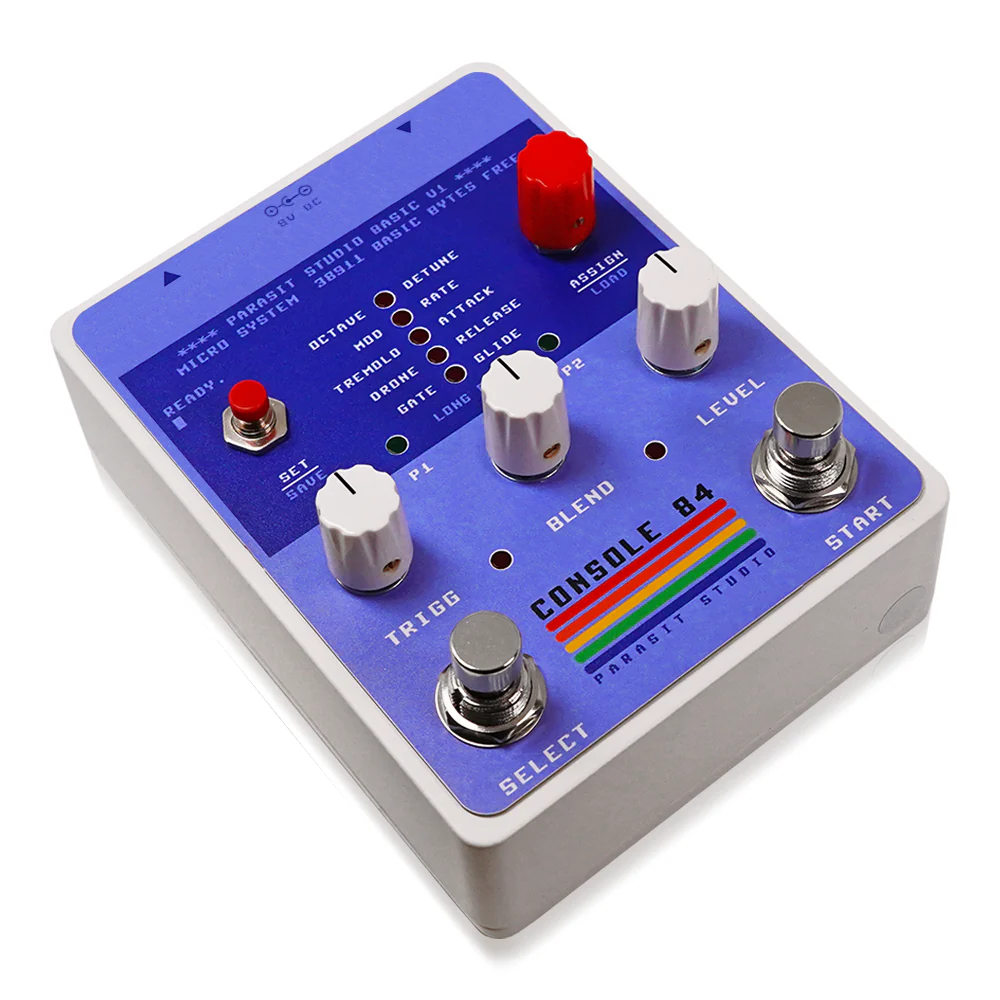 Parasit Studio パラジットスタジオ Console 84 ギターシンセ ギターエフェクター 本体画像 斜め 