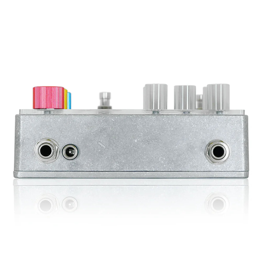 Mattoverse Electronics AirTremTrashStortion トレモロ ヴィブラート ディストーション ギターエフェクター リア画像