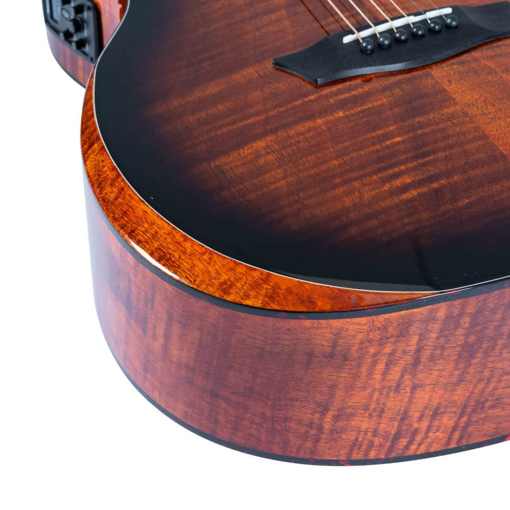 Washburn ワッシュバーン WCG12FCE エレクトリックアコースティックギター ボディ底画像