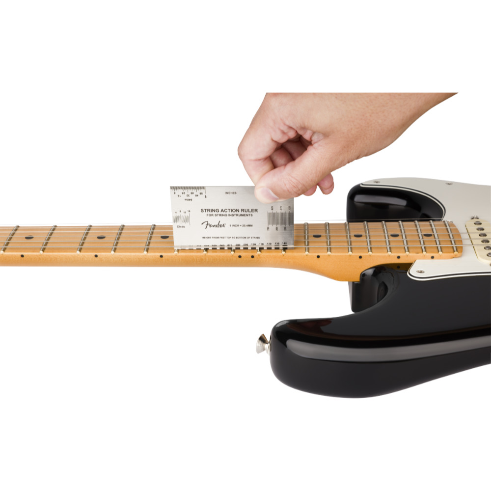 Fender フェンダー String Action Gauge ストリングアクションゲージ 弦高調整用ゲージ 定規 使用例画像1