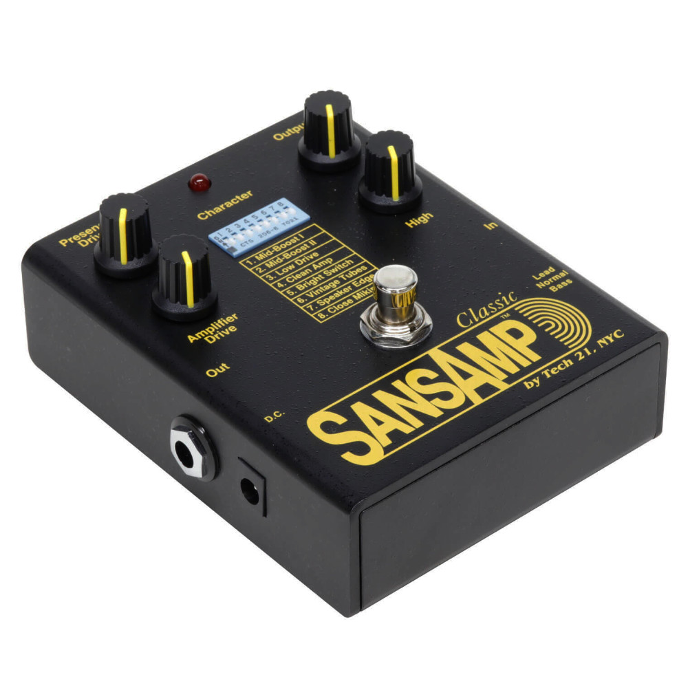 TECH21 テック21 SA1 SansAmp Classic サンズアンプ クラシック プリアンプ 本体画像 斜め 