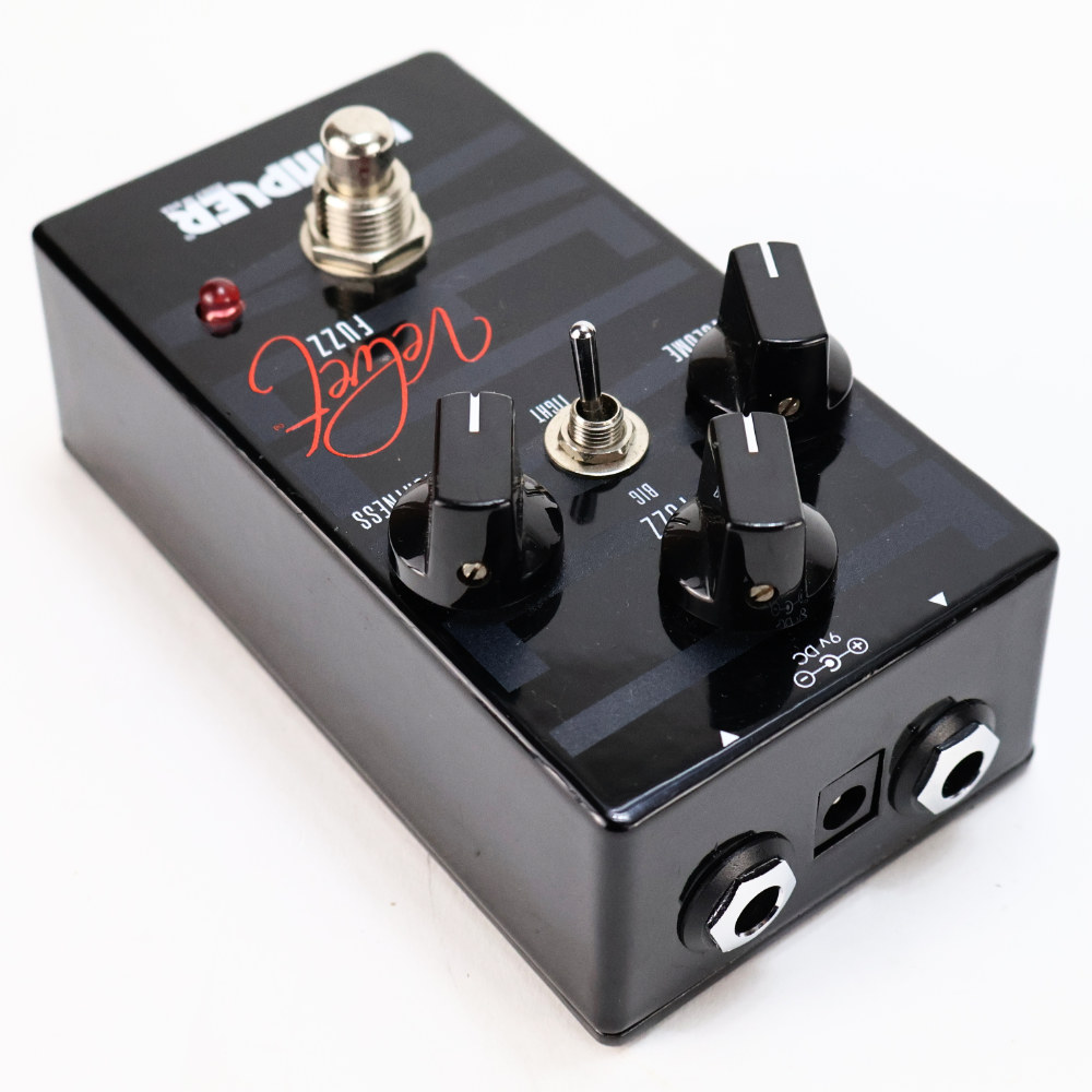 【中古】 エフェクター Wampler Pedals Velvet Fuzz ベルベットファズ ワンプラー 本体画像 斜め 