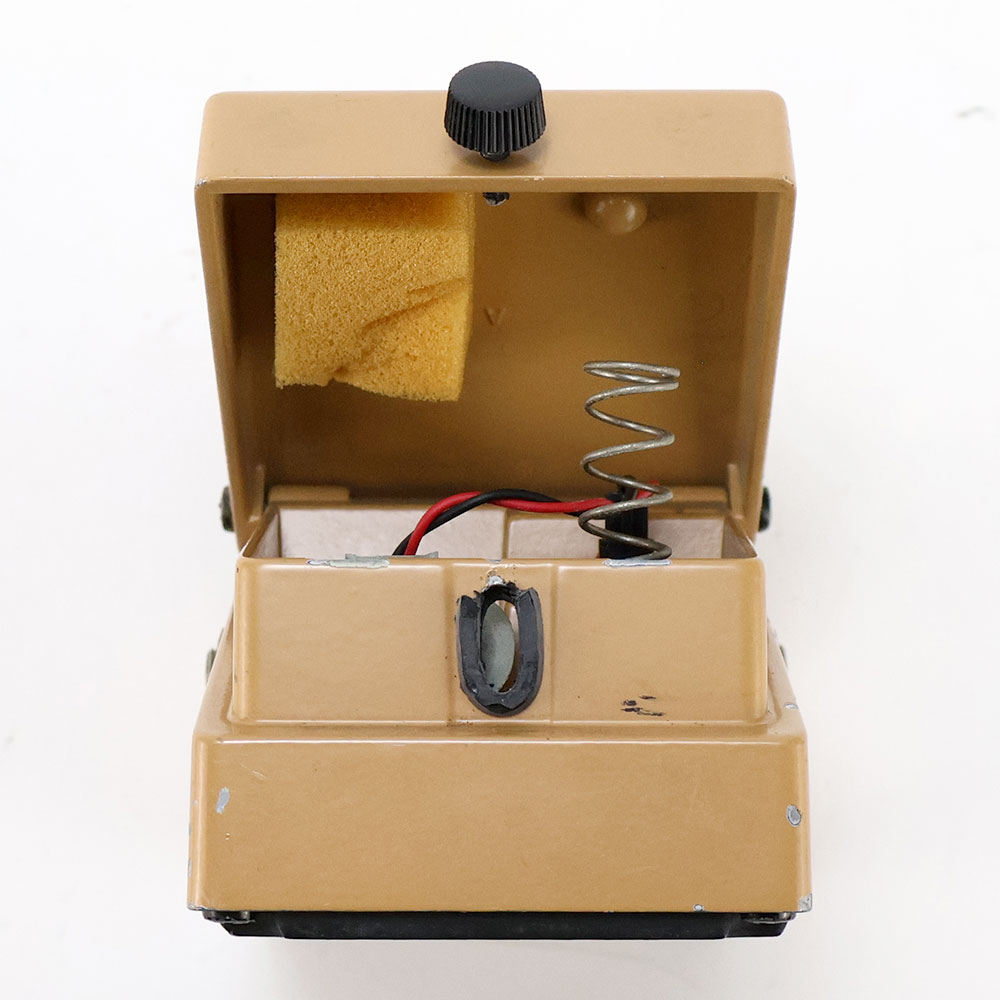 【中古】 エフェクター BOSS TW-1 T Wah Made in Japan ギターエフェクター Touch Wah タッチワウ オートワウ ゴム劣化
