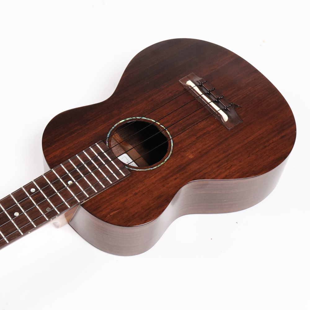 【中古】 ウクレレ コンサートウクレレ T’s Ukulele CS-600 Rosewood Concert ティーズウクレレ ローズウッドボディー コンサートサイズ MADE IN JAPAN ボディトップ