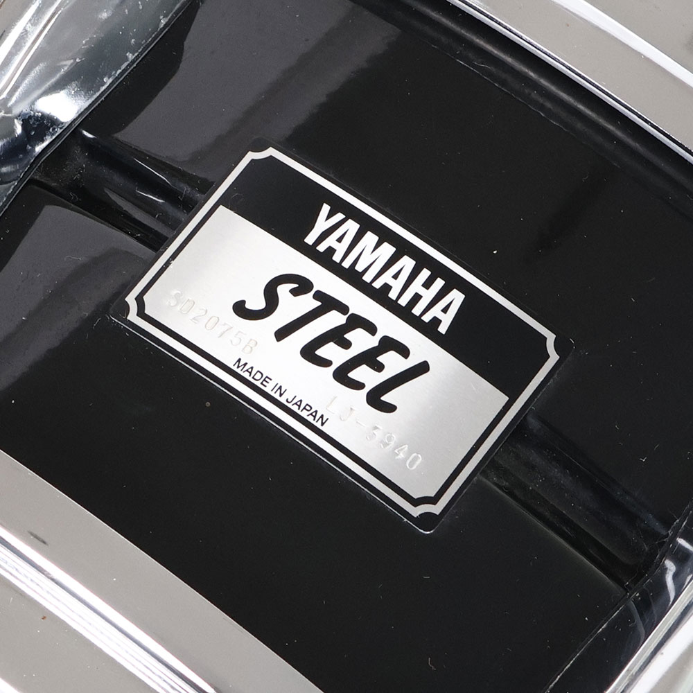 【中古】 スネアドラム ヤマハ YAMAHA SD2075B Seamless Black Steel Shell 14x5.5 Made in Japan エンブレム