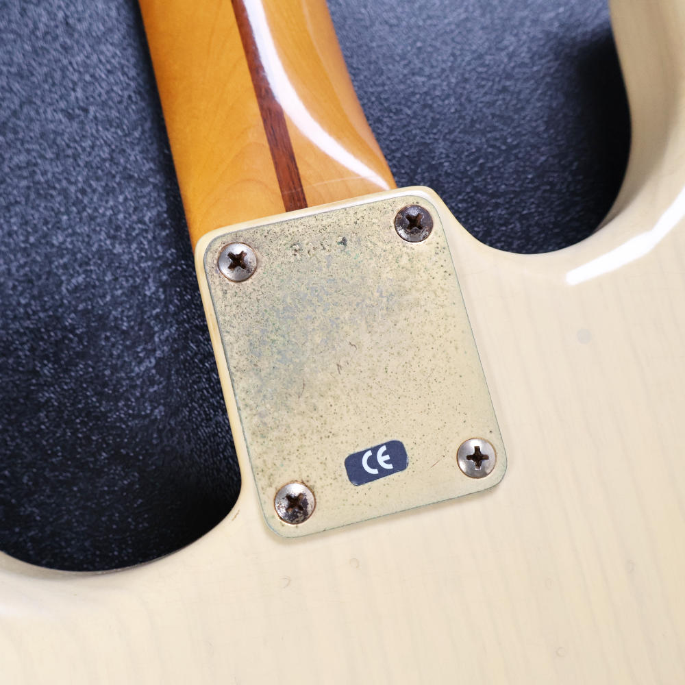 【中古】 エレキギター Fender Custom Shop 1956 Stratocaster Closet Classic Vintage Blonde gold hardware メアリー・ケイ スタイル 1999年製 フェンダー ストラトキャスター ネックプレート