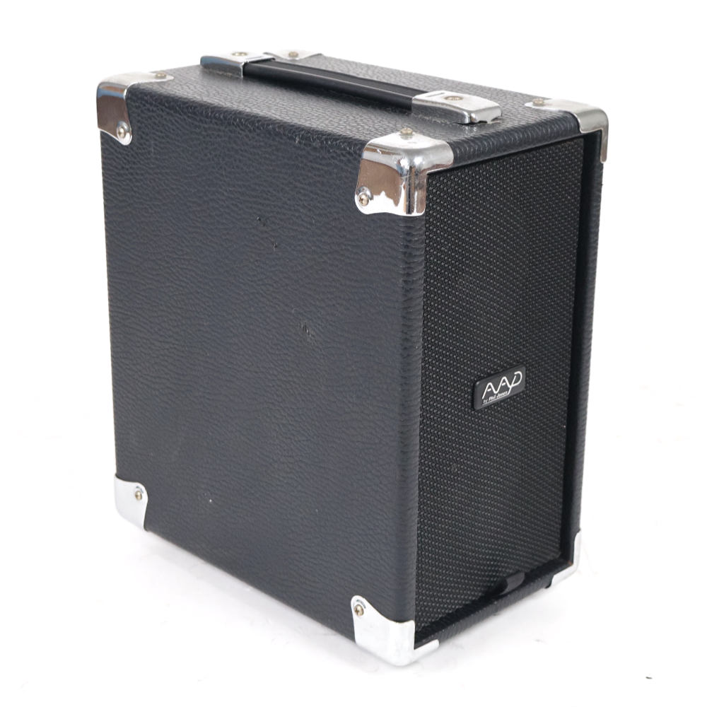 【中古】 アコースティックギターアンプ AAD by phil jones CUB-AG100 斜めアングル画像