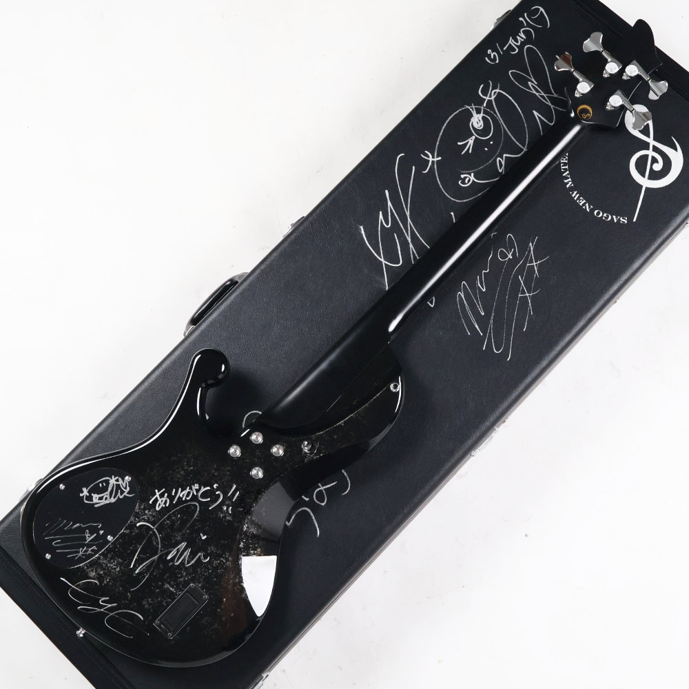 【中古】SAGO サゴ Custom Model RIO Mary’s Blood 2019年製 エレキベース メンバー全員の直筆サイン入り ボディバック画像 