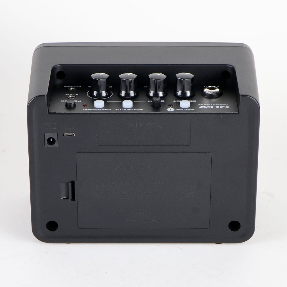 【中古】 NUX ニューエックス Mighty Lite BT 小型アンプ コンボ ギター用 ベース用 モデリングアンプ 背面