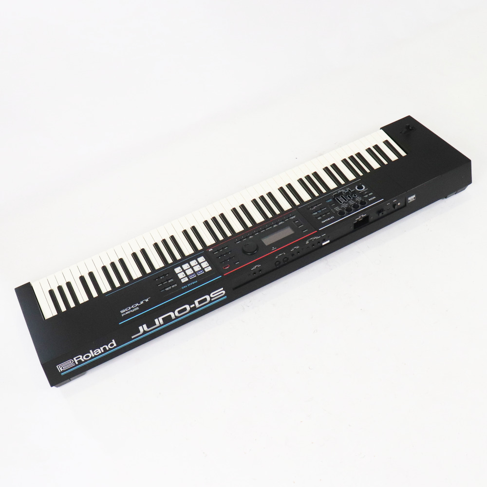 【中古】 ROLAND ローランド JUNO-DS88 シンセサイザー 本体画像 斜め