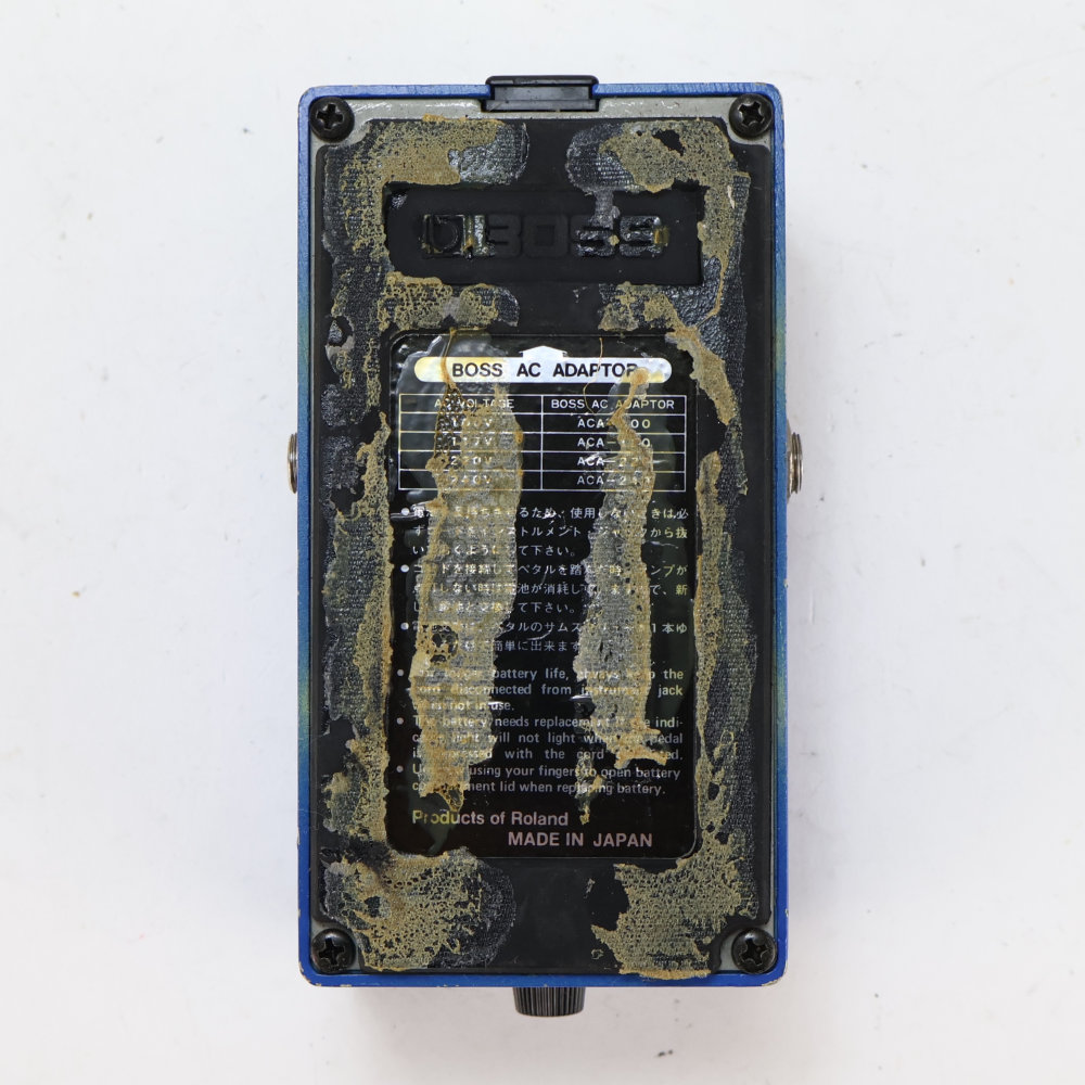 【中古】コンプレッサー エフェクター BOSS CS-2 Compression Sustainer Made in Japan ギターエフェクター 底面