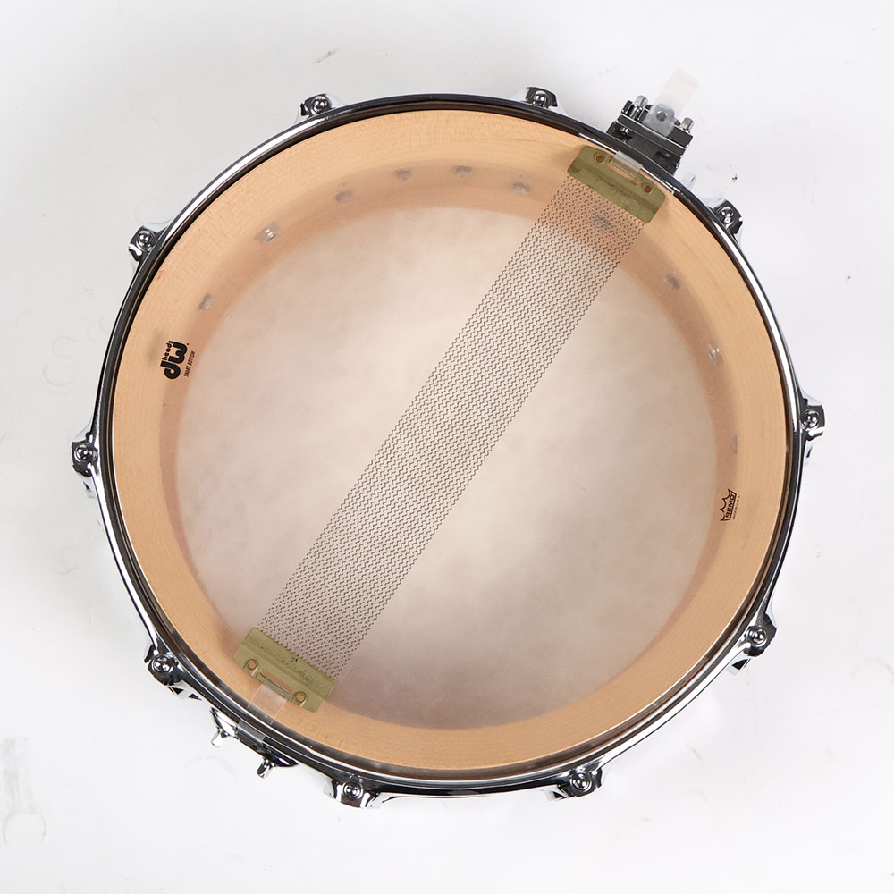 【中古】スネアドラム DW Collector’s Series Super Solid Maple 14×4 スーパーソリッド スネアドラム 裏面