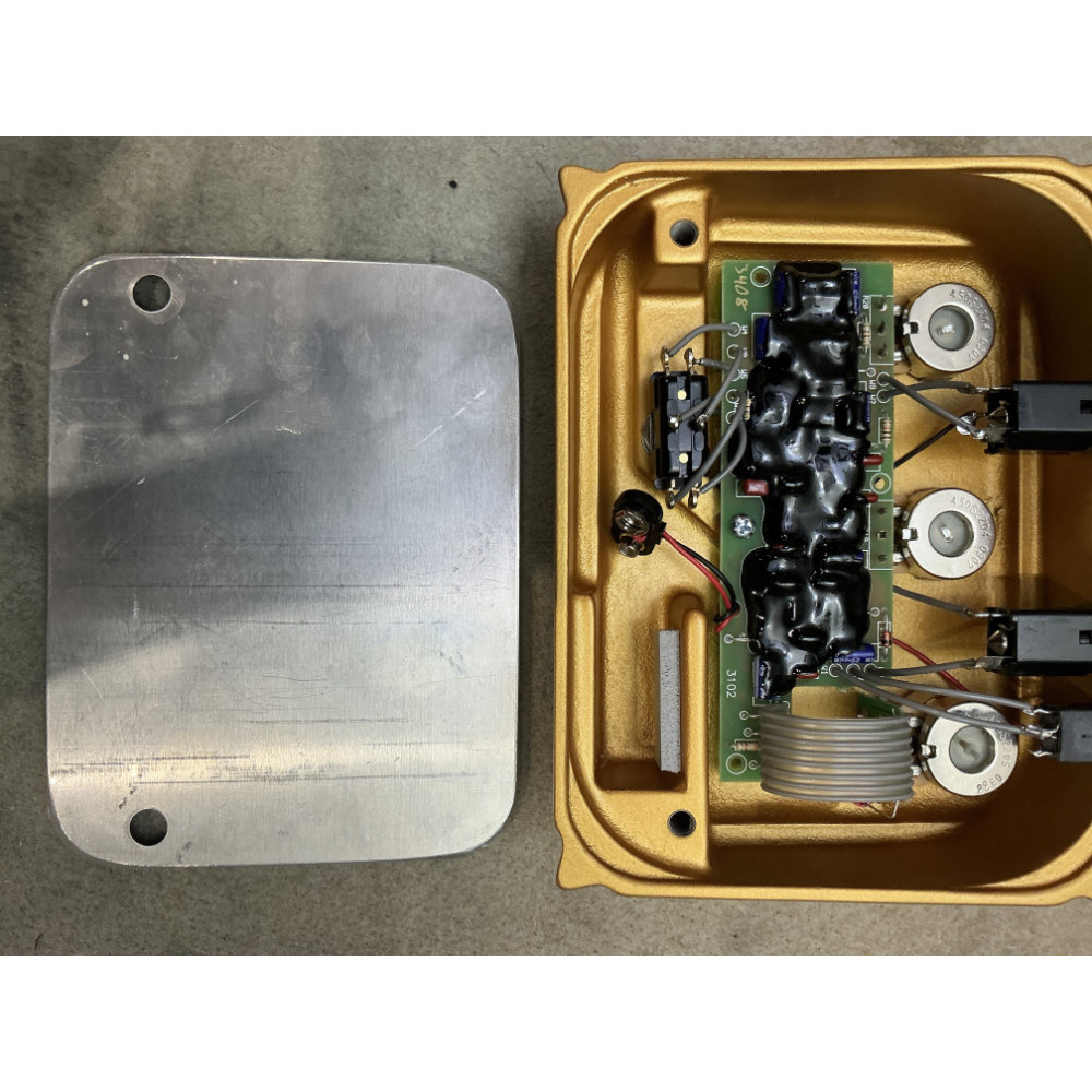 【中古】KLON Centaur Professional Overdrive Gold No Picture ケンタウロス ゴールド ノーピクチャー 内部