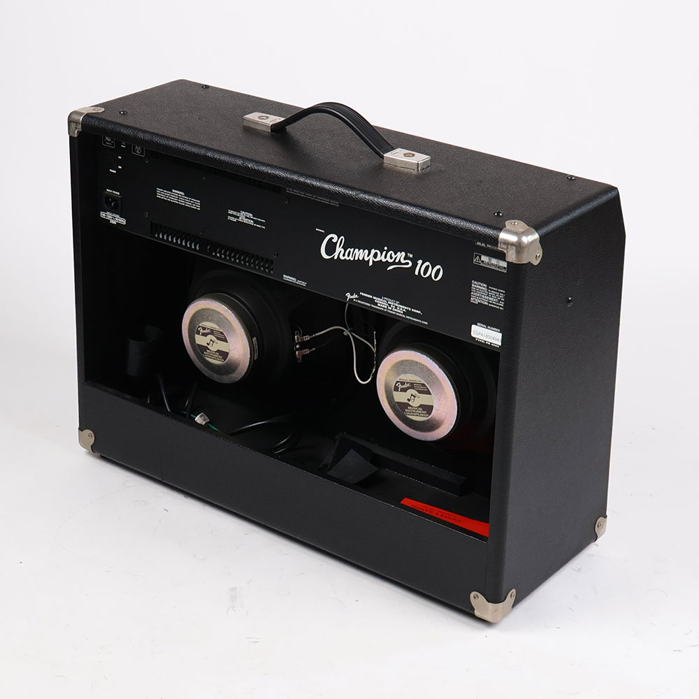 【中古】 ギターコンボアンプ FENDER Champion 100 全体