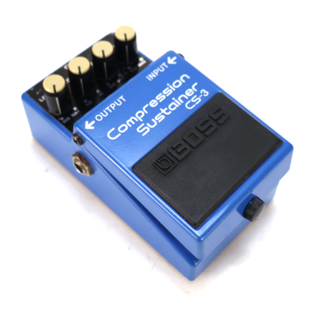 【中古】コンプレッサー エフェクター BOSS CS-3 Compression Sustainer ギターエフェクター 斜めアングル画像