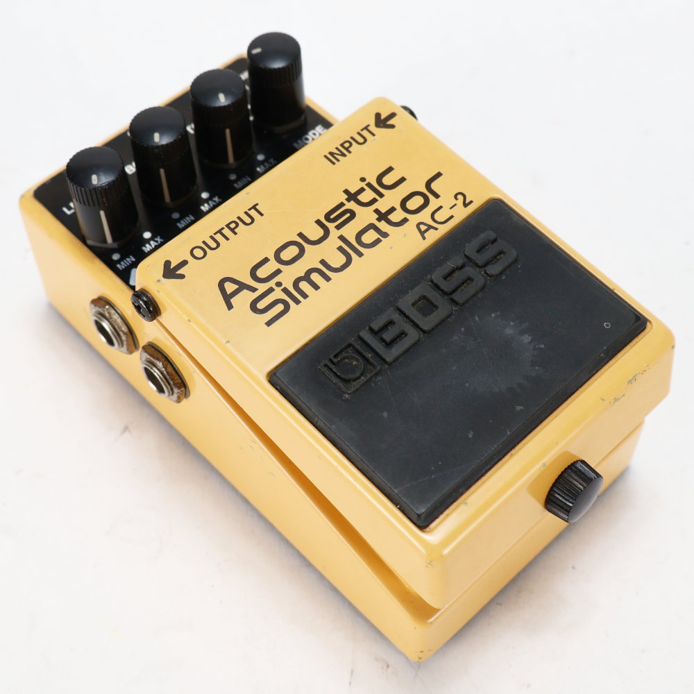 【中古】 アコースティックシミュレーター エフェクター BOSS AC-2 Acoustic Simulator ギターエフェクター 本体画像 斜め 2