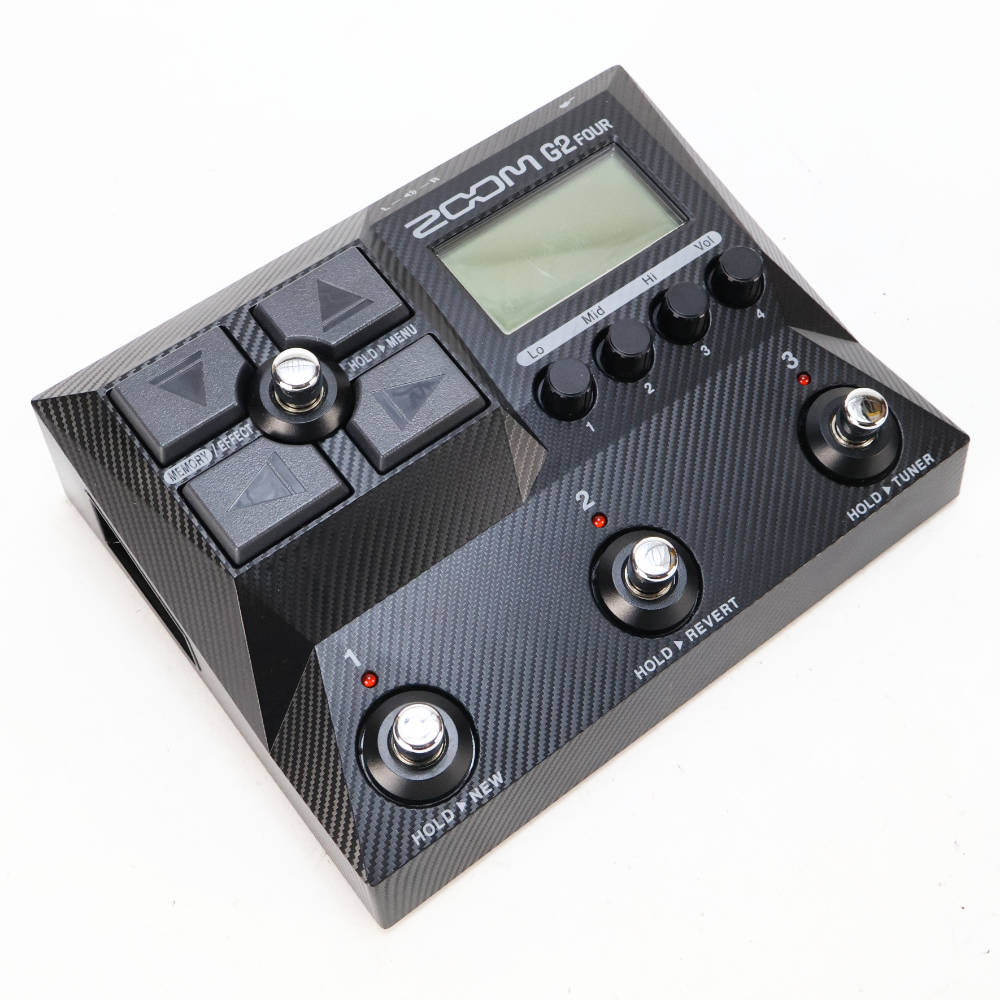 【中古】 ZOOM G2 FOUR ギターマルチエフェクター アンプエミュレーター 本体画像 斜め 2