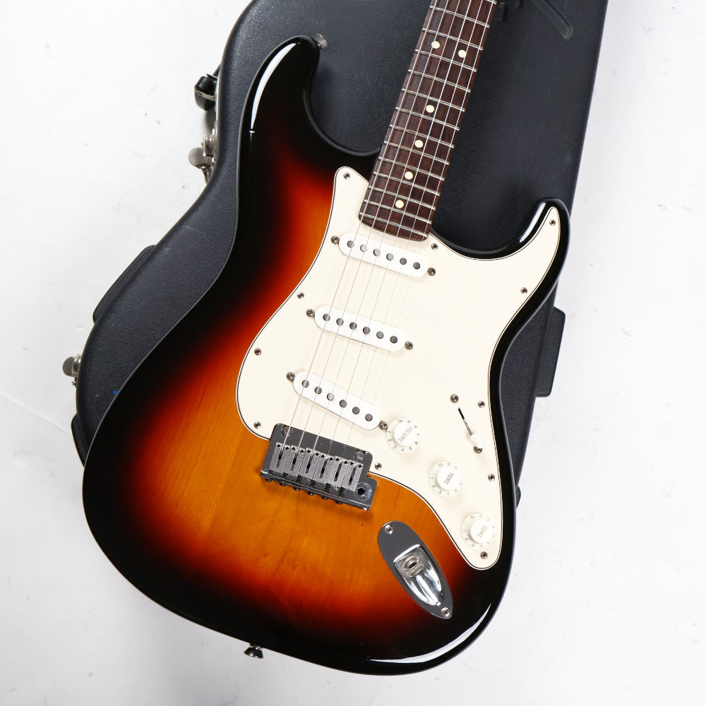 【中古】 エレキギター Fender American Stratocaster Rosewood Fingerboard 3-Color Sunburst 2007年製 USA製 ボディバック画像 