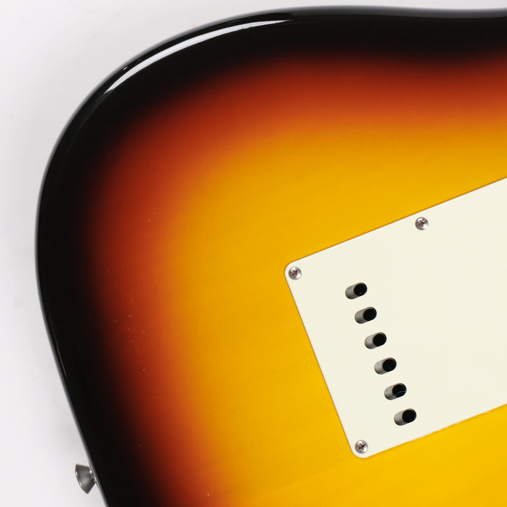 【中古】 エレキギター Fender Japan STR62-NLS 3CS 2013年製 Vintage Noiselessピックアップ搭載 フェンダージャパン ストラトキャスター STRATOCASTER 傷