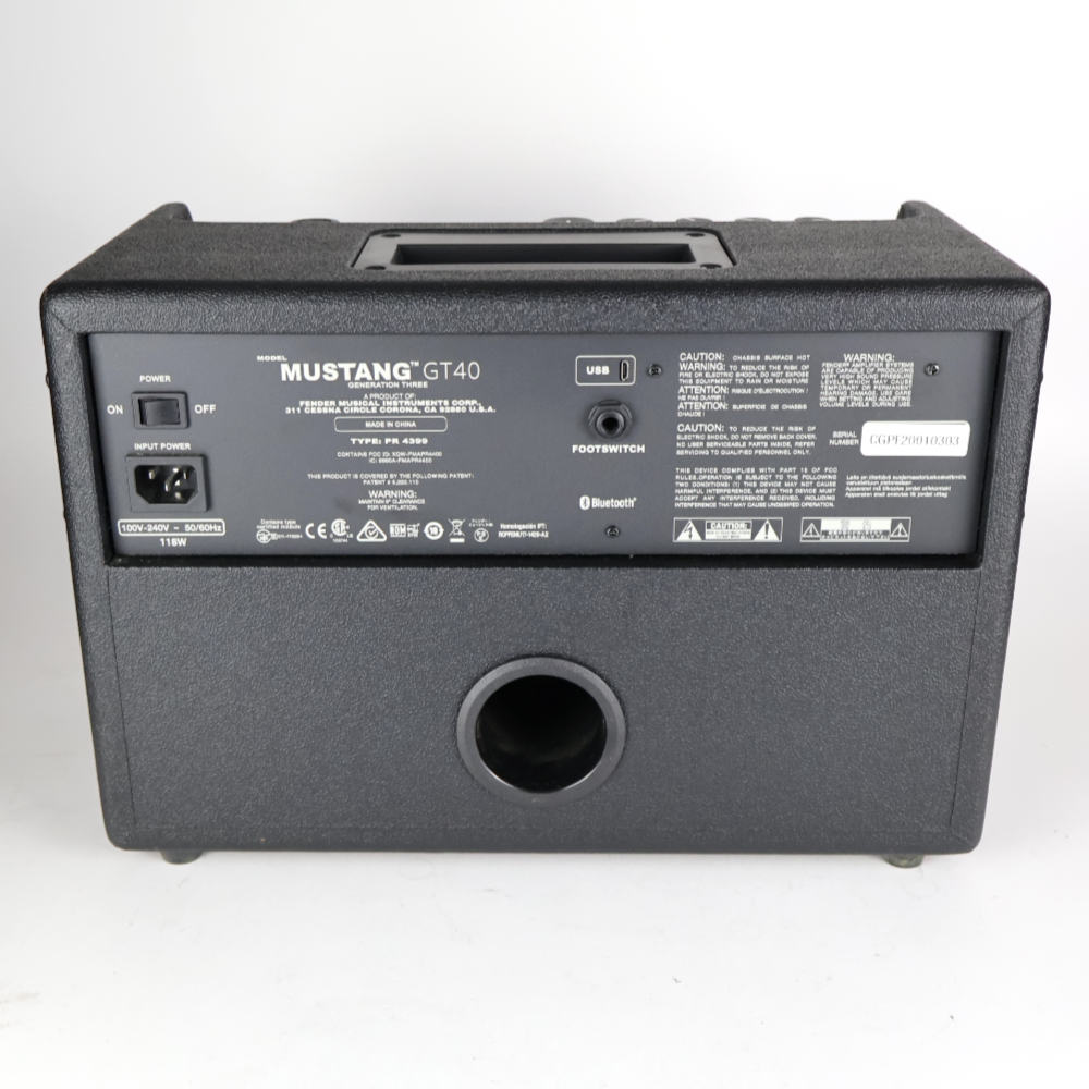 【中古】 ギターアンプ フェンダー Fender MUSTANG GT 40 ギターアンプ リア画像