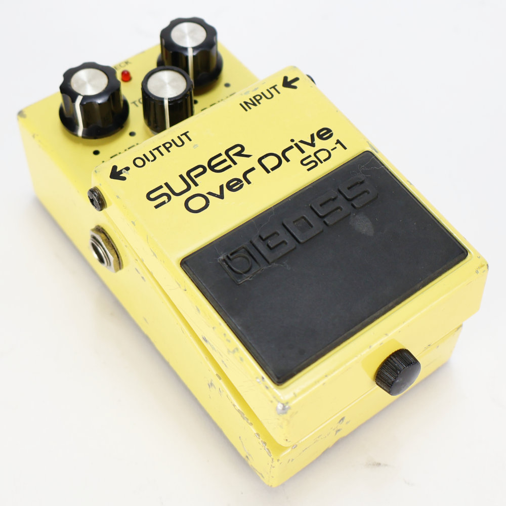 【中古】 スーパーオーバードライブ エフェクター BOSS SD-1 Super Over Drive ギターエフェクター 本体画像 斜め 2