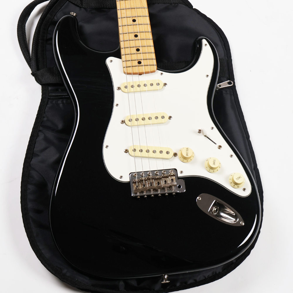 【中古】 エレキギター Fender Japan ST-43M Black フェンダージャパン ストラトキャスター 2004年〜2006年製 日本製 MADE IN JAPAN ボディ画像 