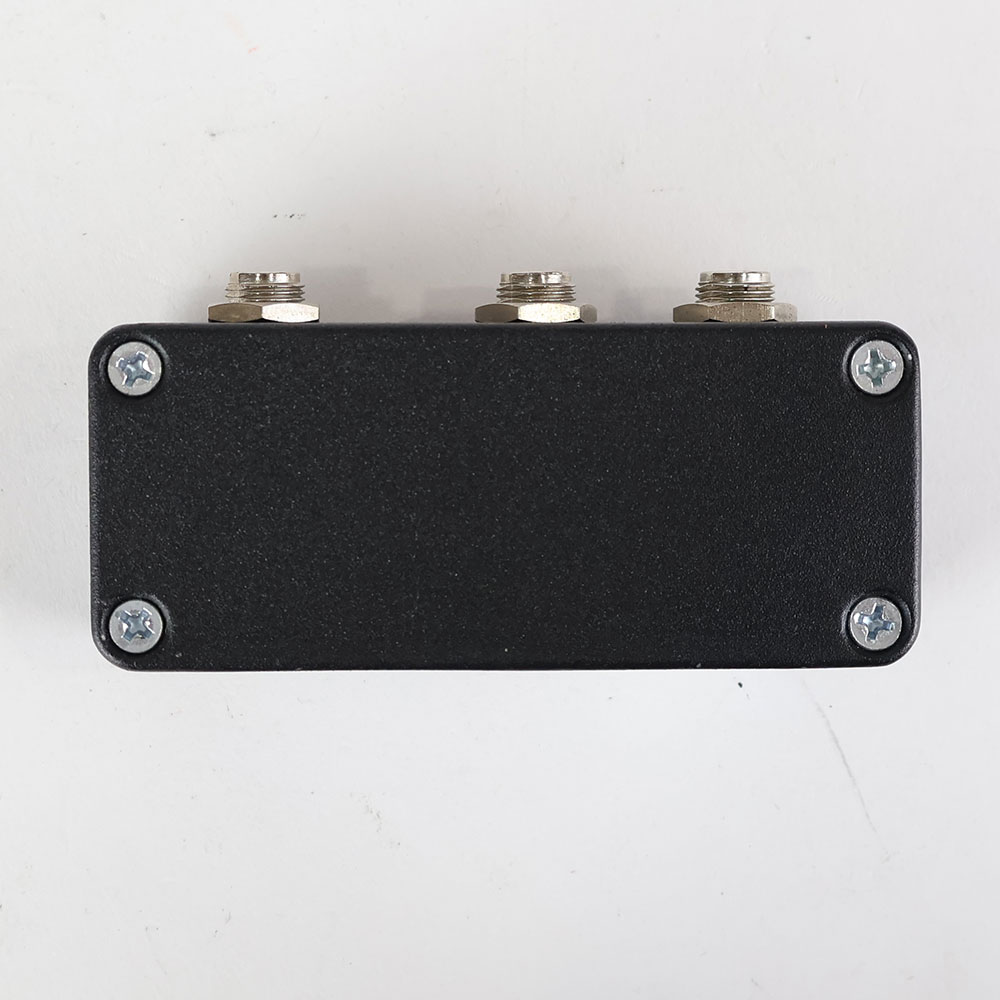 【中古】 JHS Pedals Buffered Splitter バッファーボックス ギターエフェクター 裏面