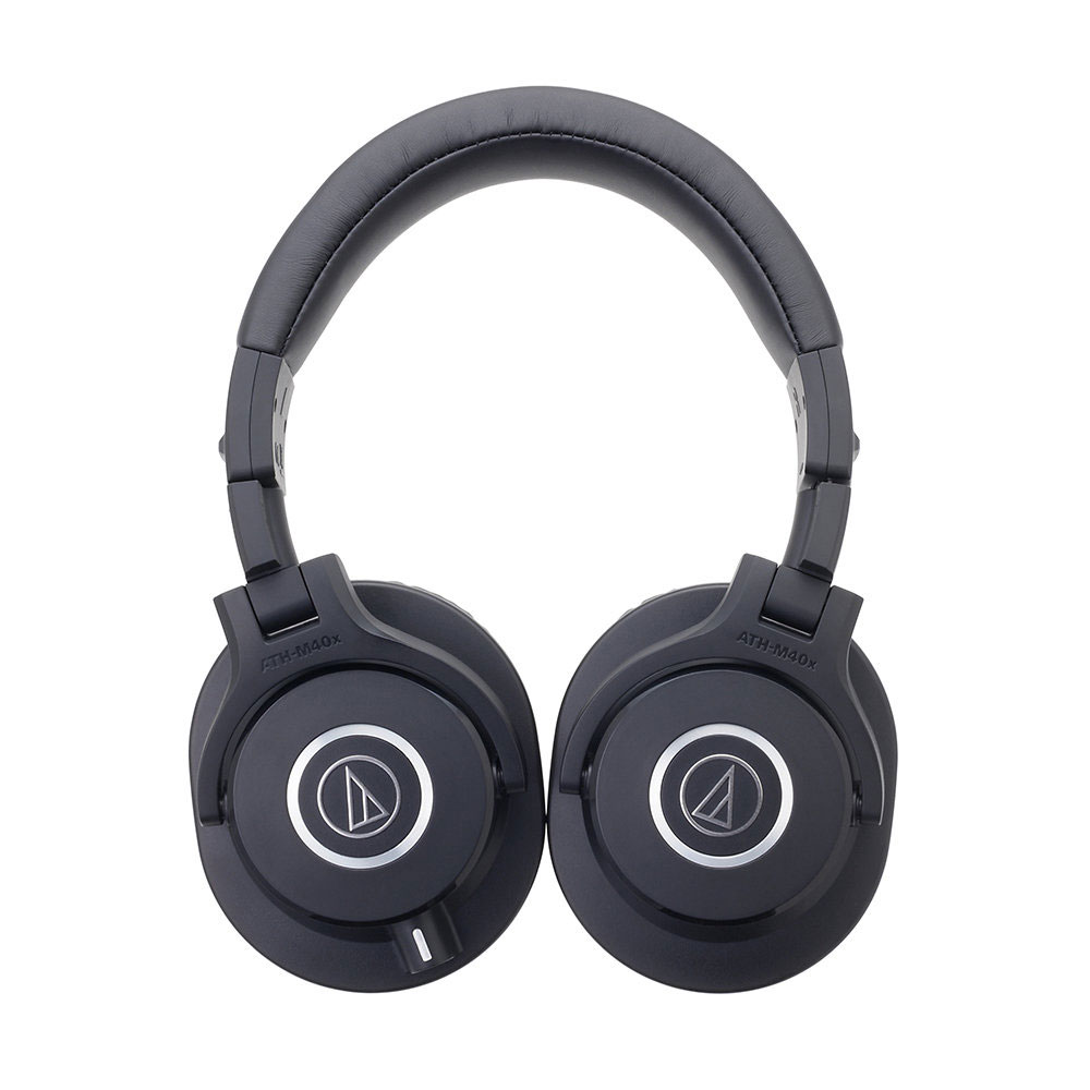 AUDIO-TECHNICA ATH-M40x 密閉型 モニターヘッドホン 片耳モニタリングが可能な90度の反転モニター機構